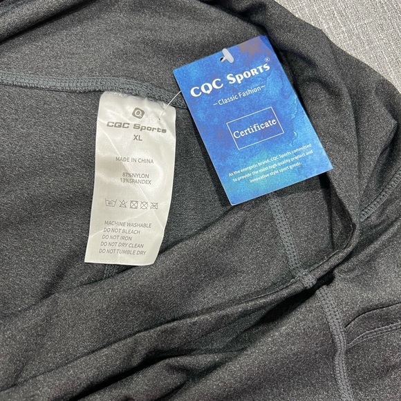 Gray Biker Shorts with pockets - Picture 4 of 5